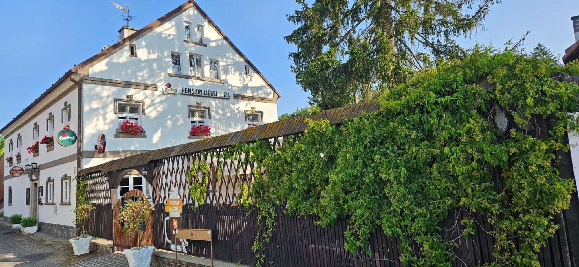 Restaurant & Pension Liebenstein Libá Exterior foto